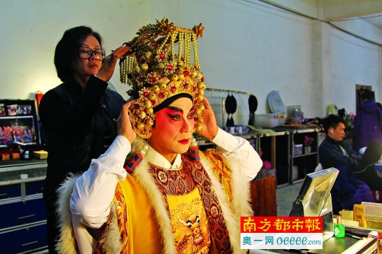 粤剧省级非遗传承人丁凡:兴衰沉浮40年"凡"心未动守寂寞